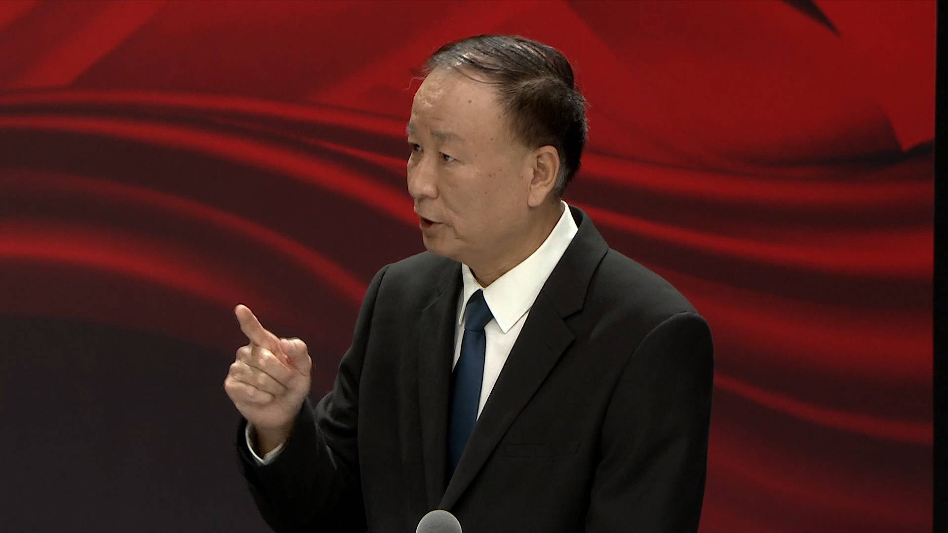 军事专家陈洪不要忘记为中国军队发展做出贡献的人们